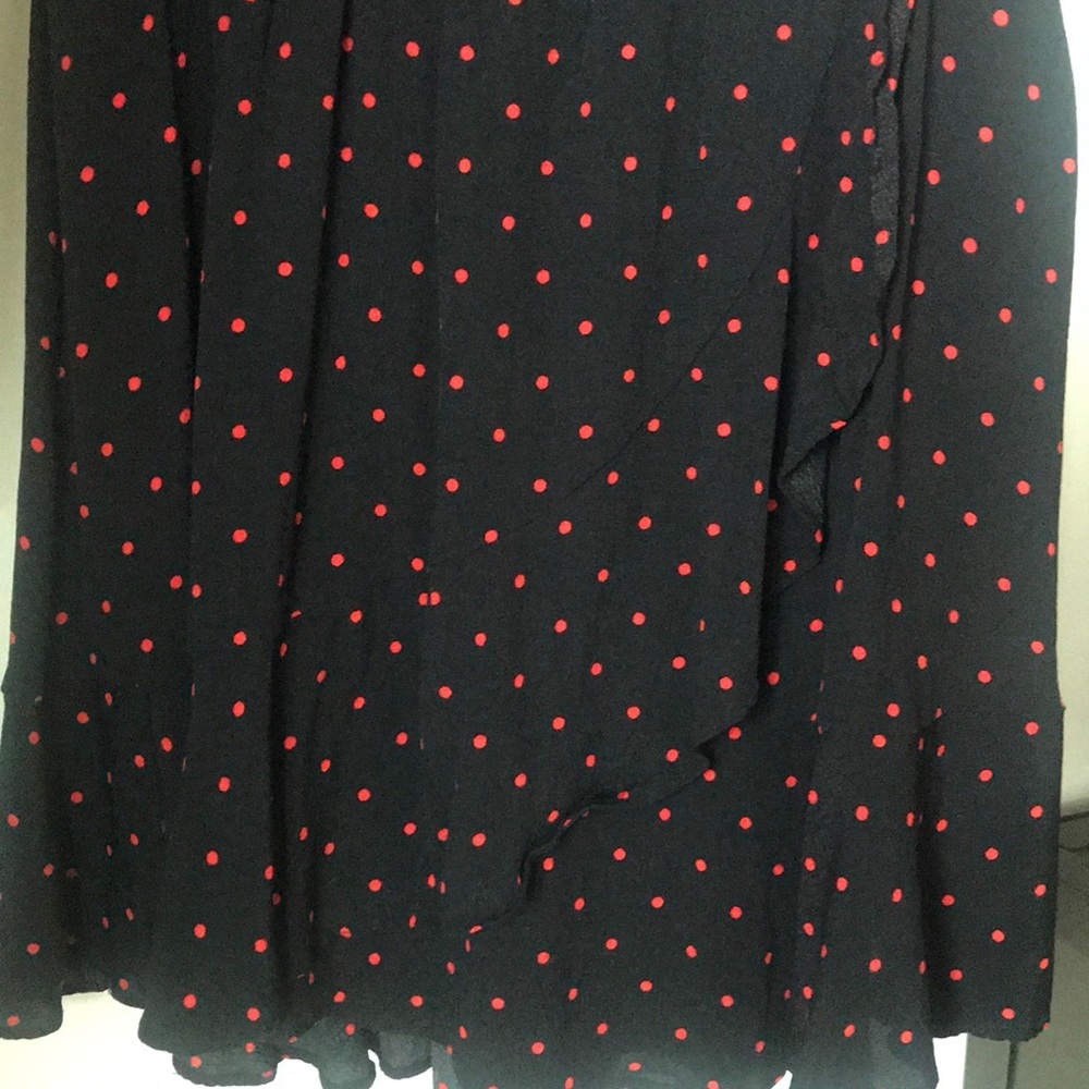 EXPRESS Petite // Ruffle Polka Dot Dress - Picture 5 of 7